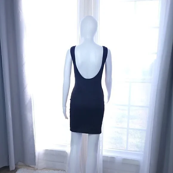 Codigo Burgundy, Gold, Sleeveless Zigzag Sequined Dress With Black Back Size Med - Picture 2 of 8